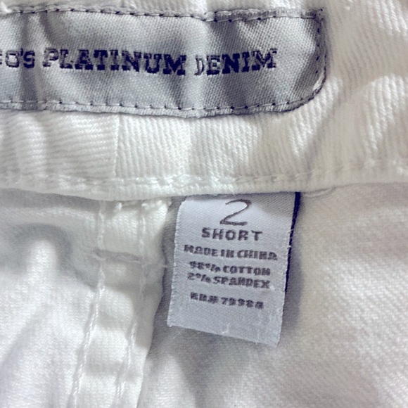 Chico’s white platinum jeans‎ Cream Straight-Leg size 12 - Picture 2 of 6